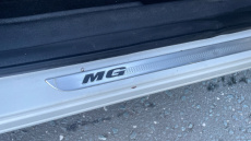 MG Hs 1.5 T-GDI Excite 5dr DCT Petrol Hatchback